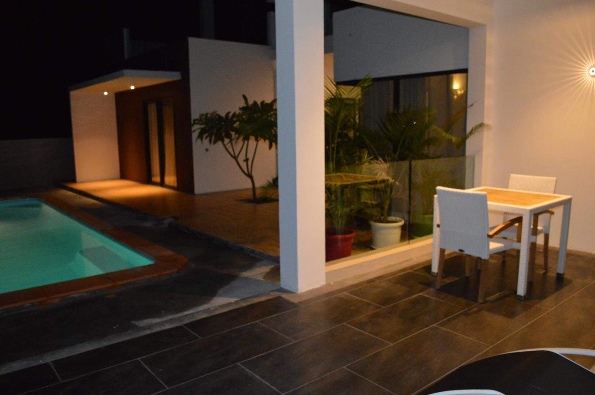 Pingo Premium Apartment La Gaulette Ruang foto