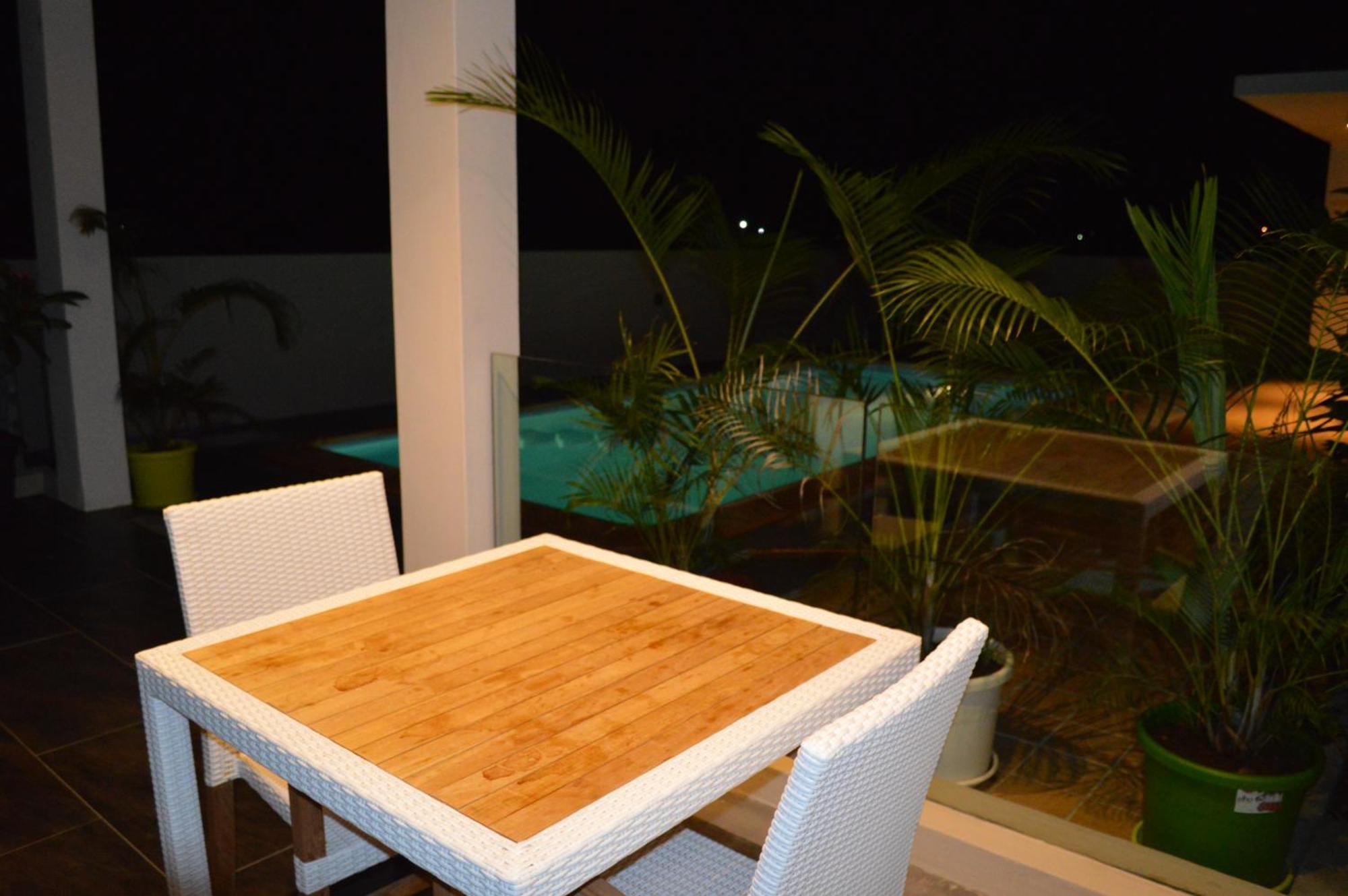 Pingo Premium Apartment La Gaulette Ruang foto