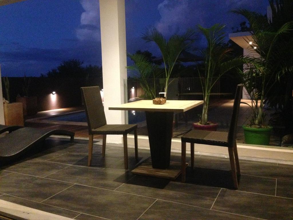 Pingo Premium Apartment La Gaulette Ruang foto
