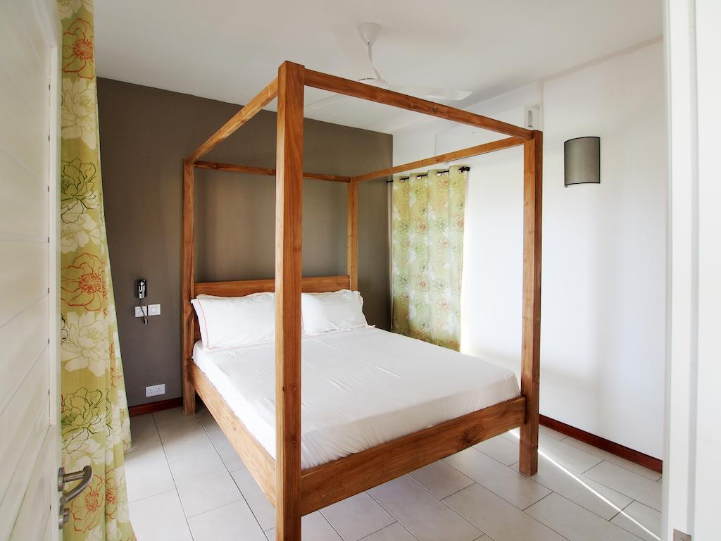 Pingo Premium Apartment La Gaulette Ruang foto